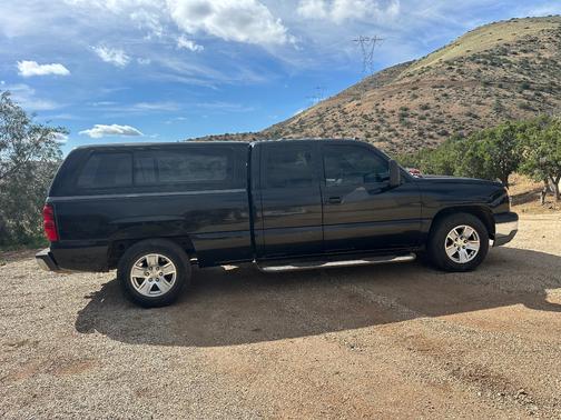 2004 Chevrolet Silverado 1500 LS Extended Cab