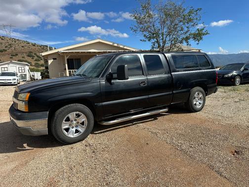 2004 Chevrolet Silverado 1500 LS Extended Cab