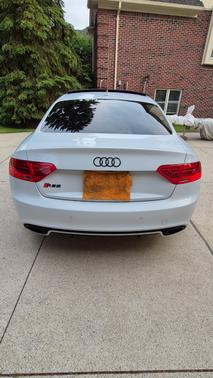 Gray 2014 Audi RS 5 4.2