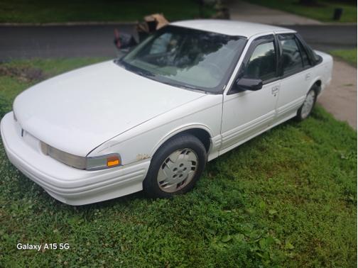 1997 Oldsmobile Cutlass Supreme SL Series III