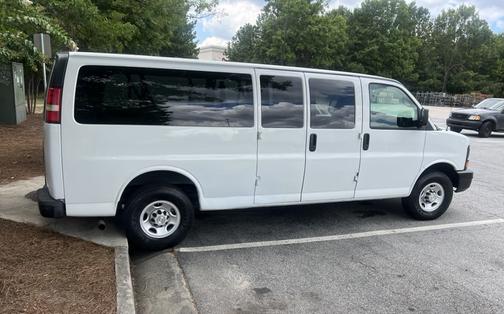 2008 Chevrolet Express 3500 Base
