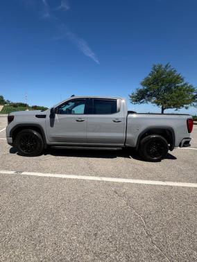 Gray 2024 GMC Sierra 1500 Elevation