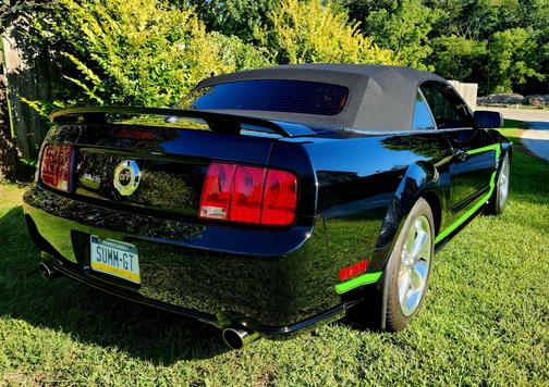 Black 2009 Ford Mustang GT