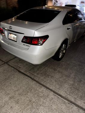 White 2011 Lexus ES 350 Base