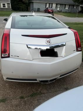 White 2011 Cadillac CTS Premium