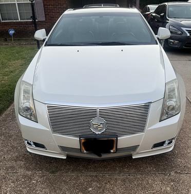 White 2011 Cadillac CTS Premium
