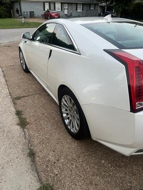 White 2011 Cadillac CTS Premium