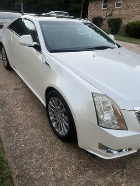 White 2011 Cadillac CTS Premium