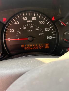 White 2007 Nissan Titan SE King Cab