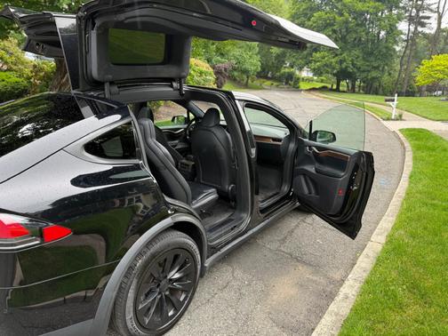 2020 Tesla Model X Long Range Plus