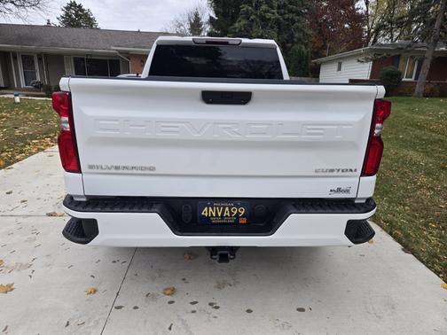2021 Chevrolet Silverado 1500 Custom