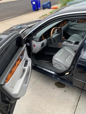 Black 2004 Jaguar XJ8 Base