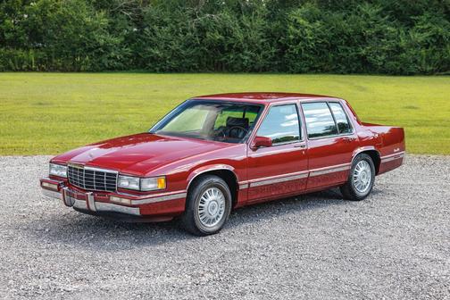 1993 Cadillac DeVille Base