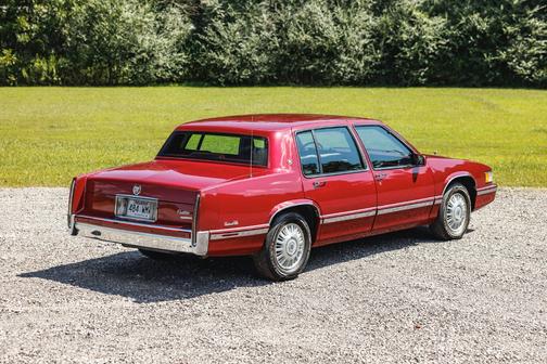 1993 Cadillac DeVille Base