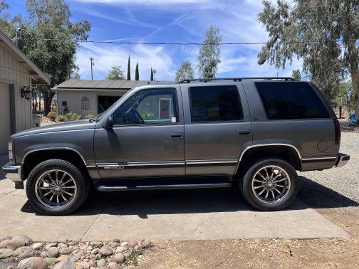 1999 GMC Yukon SLE