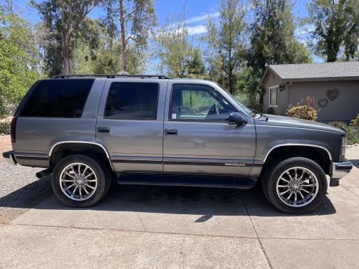 1999 GMC Yukon SLE