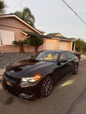2019 BMW 330 i