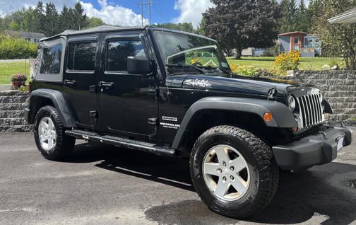 2010 Jeep Wrangler Unlimited Sport