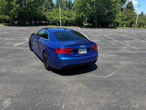 2013 Audi RS 5 4.2