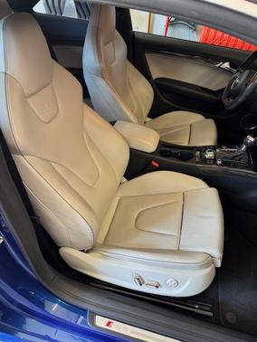 2013 Audi RS 5 4.2