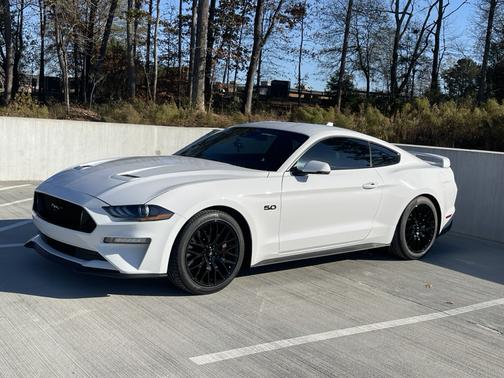 2021 Ford Mustang GT Premium