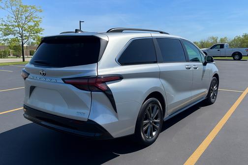2024 Toyota Sienna XSE