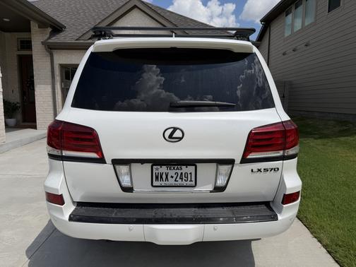 White 2013 Lexus LX 570 Base