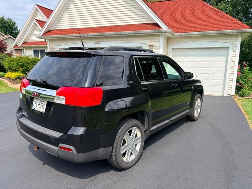 Black 2010 GMC Terrain SLT