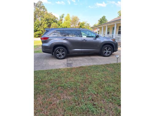 2018 Toyota Highlander LE Plus