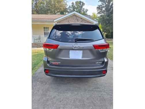 2018 Toyota Highlander LE Plus