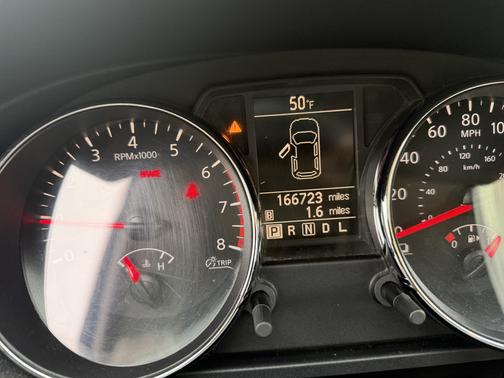 2011 Nissan Rogue SV