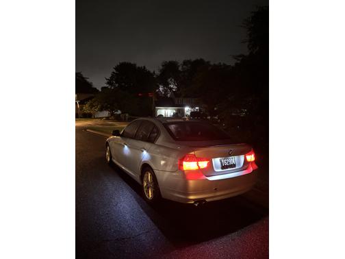 2010 BMW 328 i