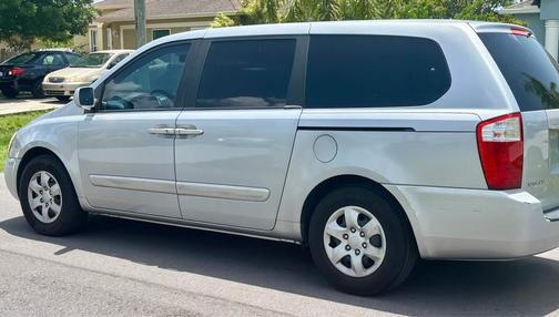 2006 Kia Sedona LX