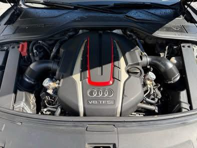 2013 Audi S8 4.0T