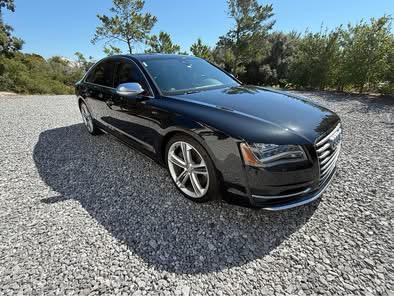 2013 Audi S8 4.0T