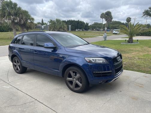 Photo 2 of 2 of 2015 Audi Q7 3.0T Premium Plus