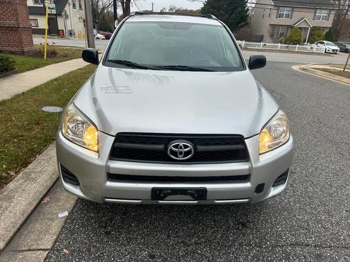2009 Toyota RAV4 Base