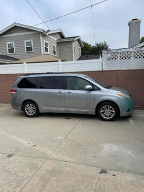 Silver 2011 Toyota Sienna XLE