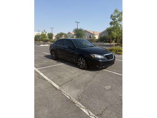 2012 Chrysler 200 Touring