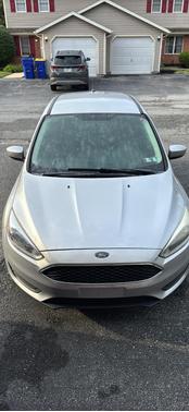 Silver 2018 Ford Focus SE