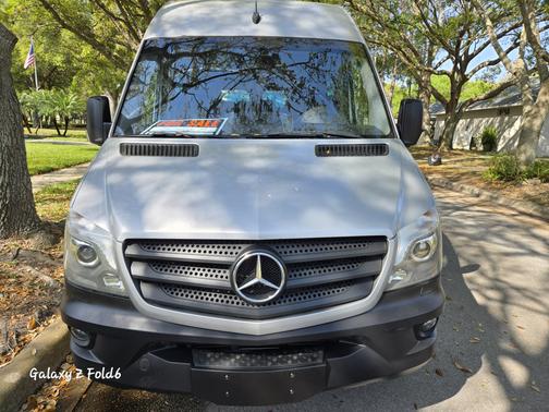 2017 Mercedes-Benz Sprinter 2500 Standard Roof