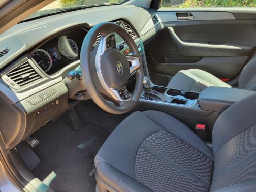 2019 Hyundai SONATA SE