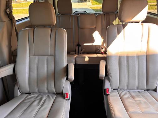 Gray 2013 Chrysler Town & Country Touring