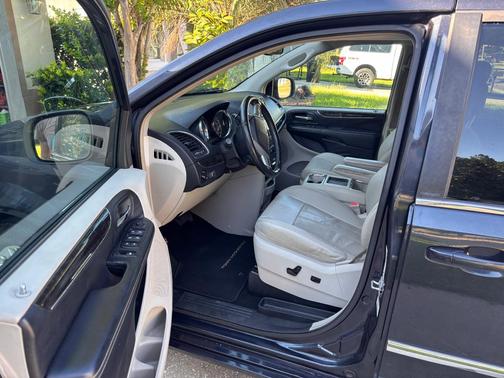 Gray 2013 Chrysler Town & Country Touring