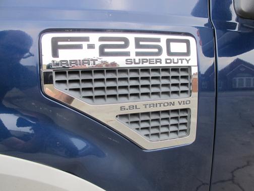2008 Ford F-250 Lariat Crew Cab Super Duty