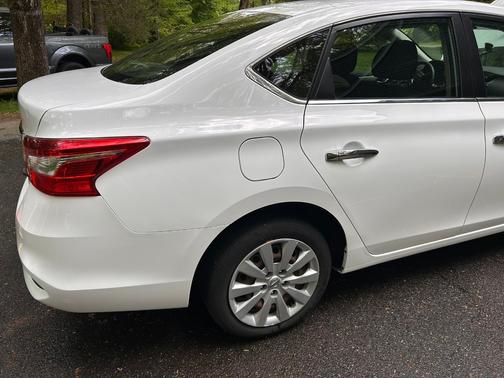 White 2019 Nissan Sentra S