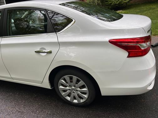 White 2019 Nissan Sentra S