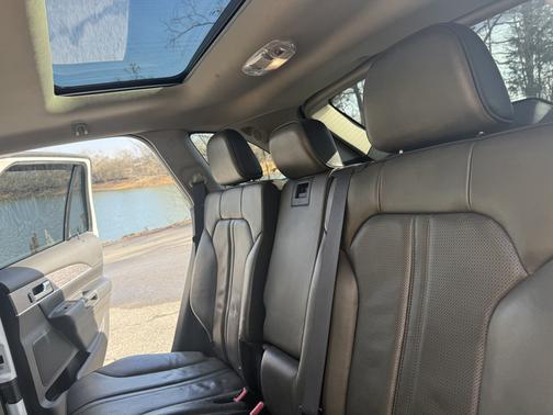 2011 Lincoln MKX Base