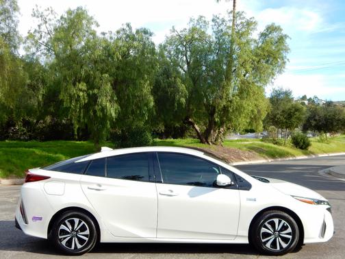 2019 Toyota Prius Prime Premium