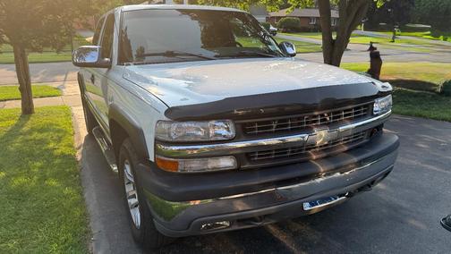 White 2001 Chevrolet Silverado 1500 LS Extended Cab